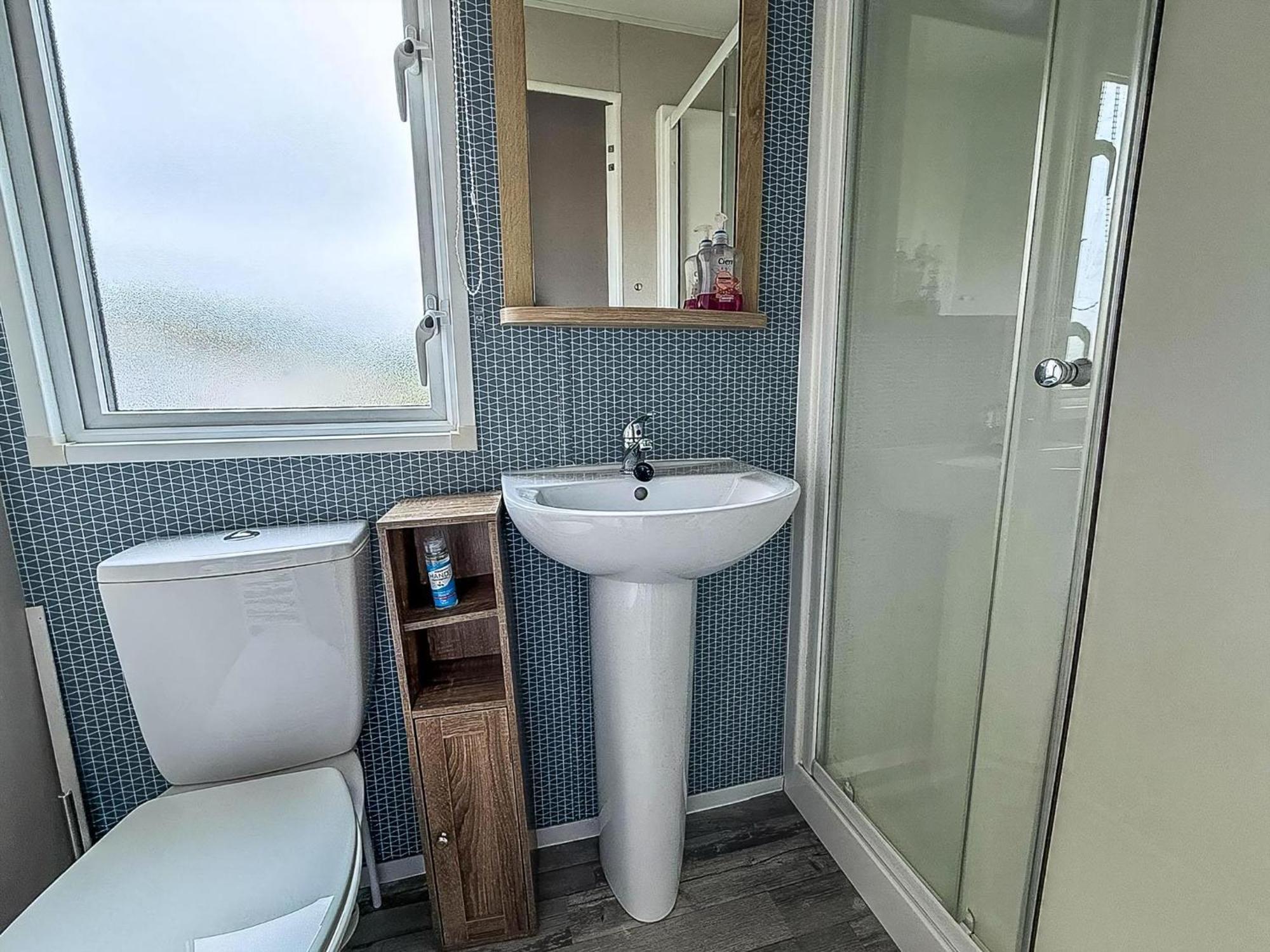 Modern 6 Berth Caravan With Wifi At St Osyth Beach In Essex Ref 28008Pm Clacton-on-Sea Eksteriør bilde
